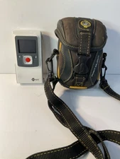 Pure Digital Technologies F230W Flip Video White / Silver USB Camera Recorder