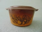 VINTAGE PYREX OLD ORCHARD FRUIT #473 1 QT CASSEROLE DISH WITH LID #20-C10 NICE