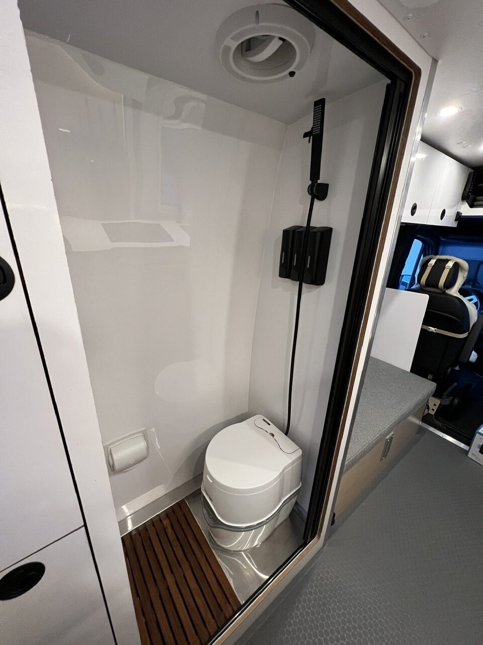 ROLdour Gloss White Retractable Waterproof Campervan, RV Shower door