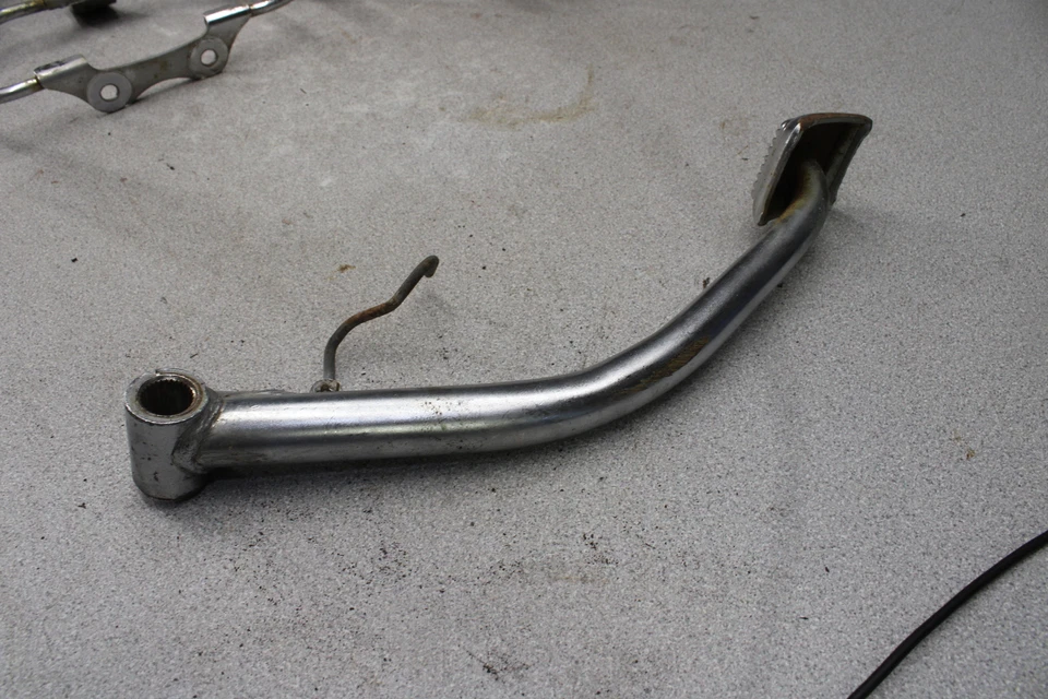 Kawasaki KZ650D SR 1978 pedal de freno trasero i8-2680.HF Foto 3 de 4