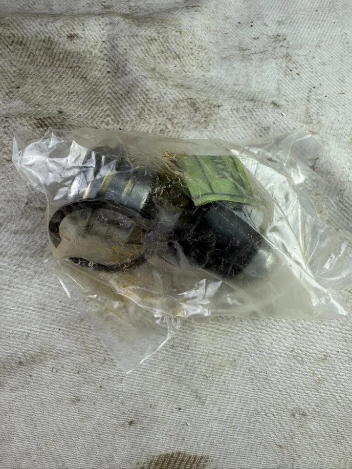 Junta de rótula de suspensión Moog K500068 se adapta; Mitsubishi Eclipse 2006-2012 Foto 4 de 4