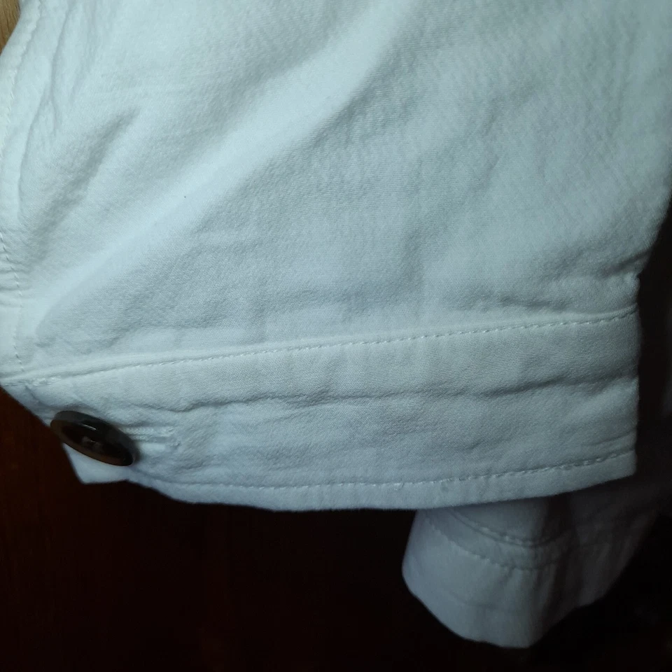 H And M Ladies Casual White Shacket Shirt Jacket Ladies Mid Length Button Down - Image 4 of 4