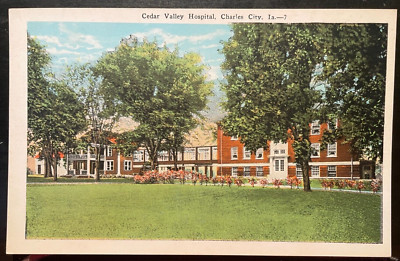 Vintage Postcard 1915-1930 Cedar Valley Hospital, Charles City, Iowa (IA)