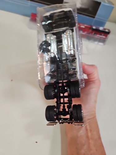 1:53 Precision series Tonkin Replicas Freightliner Century Seminole Lowboy - Picture 11 of 16