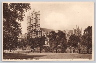 Vtg Post Card London, Westminster Abbey from Dean's Yard B369