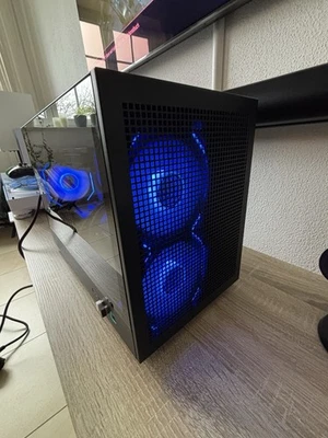 Gaming PC - Schwarz 32 GB DDR4, GeForce RTX 5070, Intel I5 13600KF - Bild 1 von 4