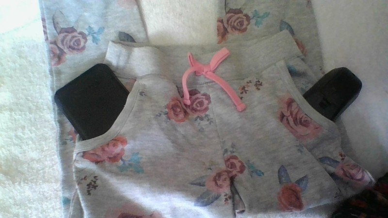 Vigoss Girls Size 7 Floral Rose Jogger PullOn 2-Pock Pant Elastic Waist 20x20.5