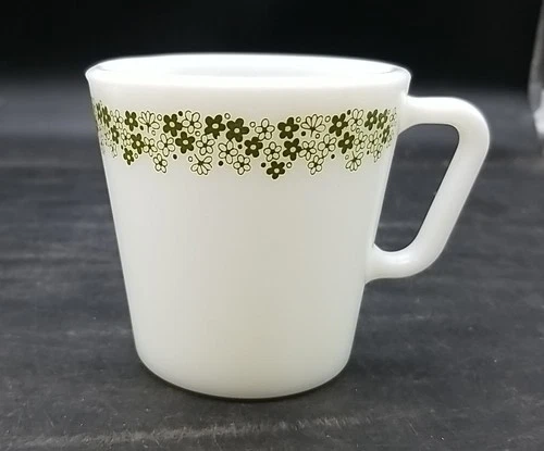 Corelle PYREX Crazy Daisy Spring Blossom Milk Glass Coffee Mug Vtg