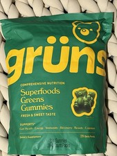 Gruns Adults Super Greens Gummies, Superfood Gummy Bears with Spirulina