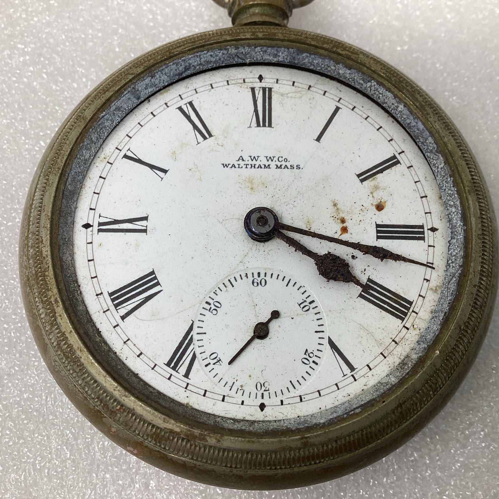 Vintage Waltham PW46 Mechanical Pocket Watch