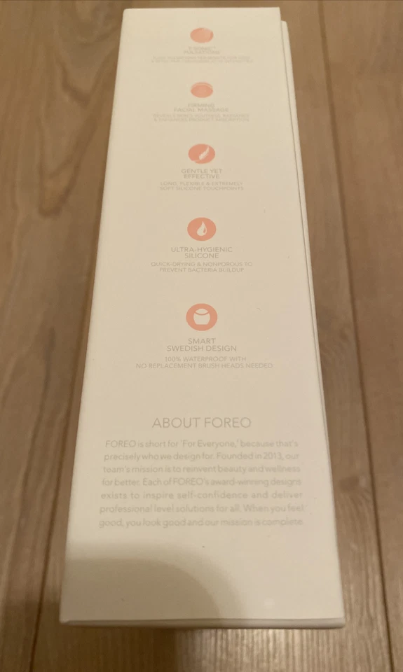 FOREO LUNA 2 for Normal Skin NEW IN BOX - Image 3 of 4