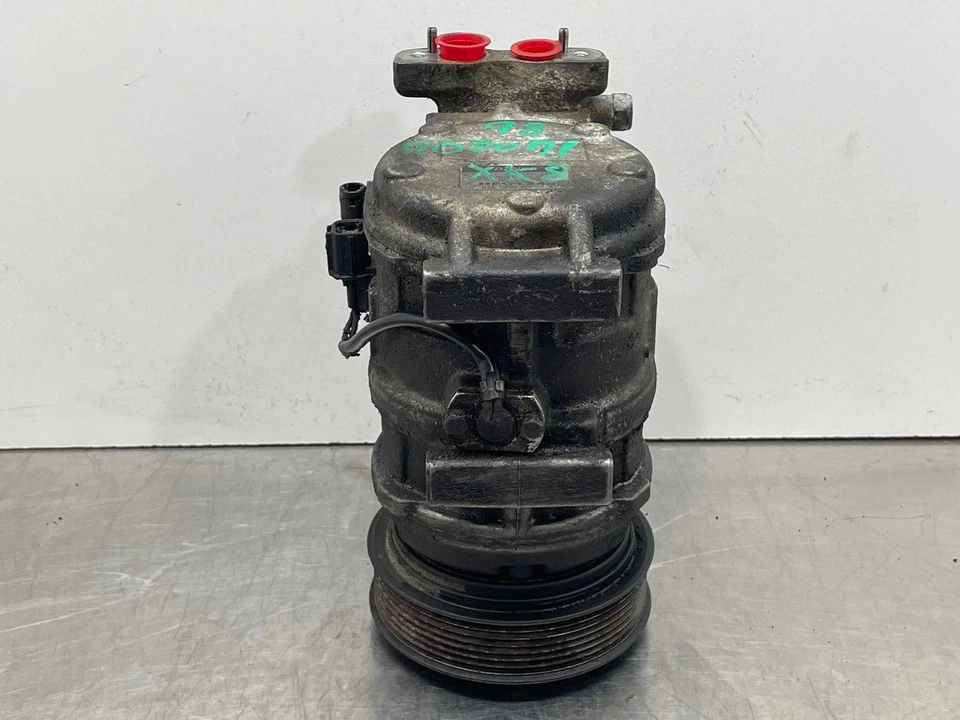 Jaguar XK8 1998 aire acondicionado compresor bomba polea Denso OEM MCA7300AD Foto 2 de 4