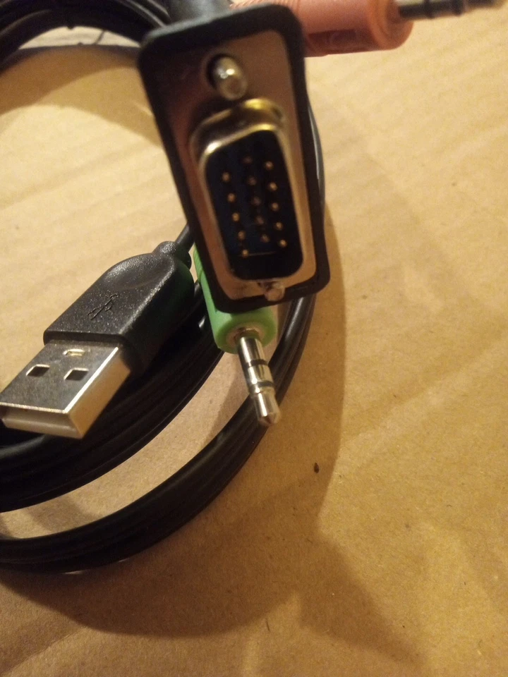 tripp lite kvm cable - Image 2 of 4