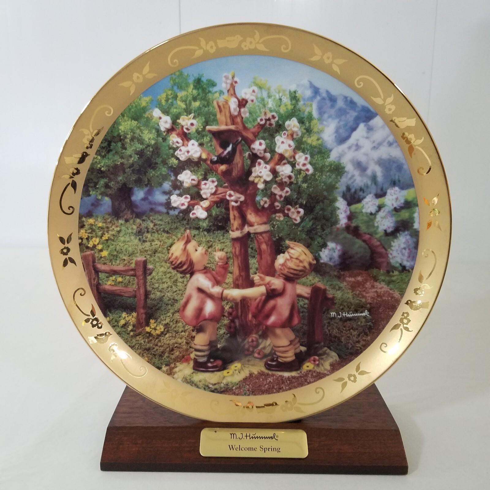 Set of 8 Danbury Mint M. J. HUMMEL CENTURY PLATE Ltd Ed Coll. Plate 10¼ OP $696.