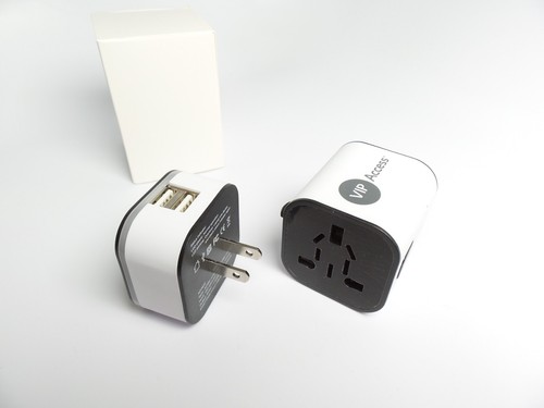 Adattatore convertitore spina di alimentazione CA da viaggio universale EU AU UK US a Universal World Travel con doppia USB - Foto 2 di 6