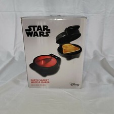 New 2019 Star Wars Sith Lord Darth Vader Nonstick Waffle Maker Disney
