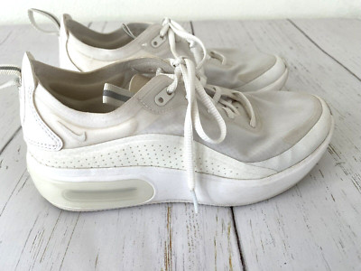 Nike Air Max Dia SE Women's  Shoes White Metallic Silver AR7410-105 Size 7.5 US