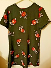 basic edition womens size M black floral cap sleeve key hole button back 38 L