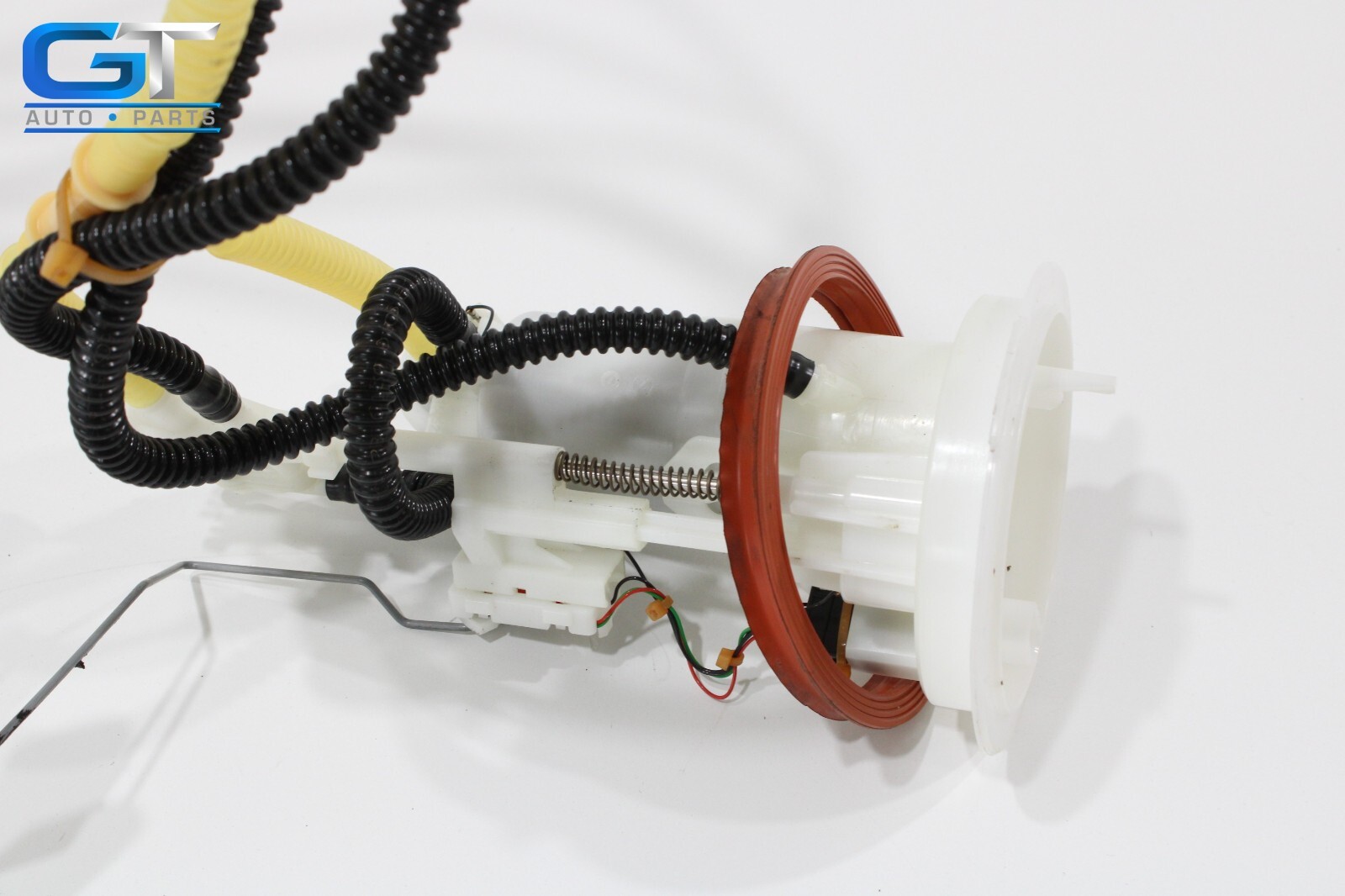 AUDI Q3 2.0L LEFT SIDE FUEL GAS TANK PUMP SENDING LEVEL UNIT OEM 2015