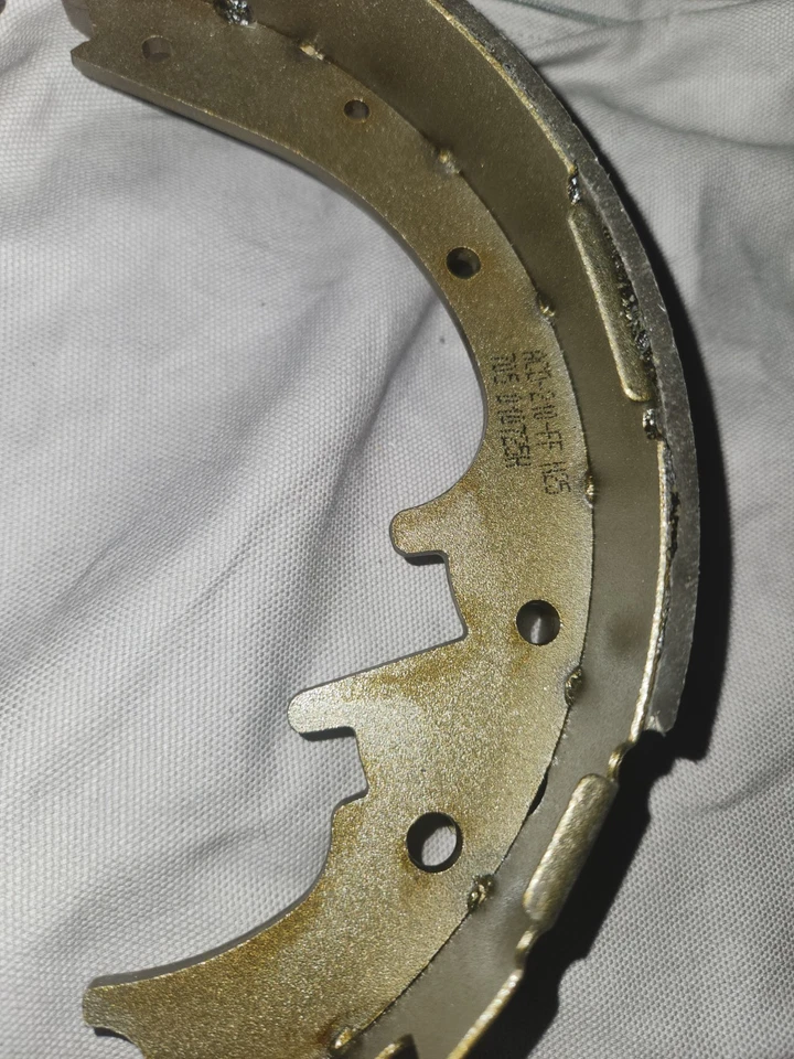 Rear Brake Shoes for 1995 1996-2009 Mazda B2300 B2500 B3000 B4000 Ford Ranger - Image 3 of 4