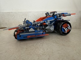 LEGO NEXO KNIGHTS: Clay's Rumble Blade (70315) and Robin&rsquo;s Mini Fortrex (30372) 