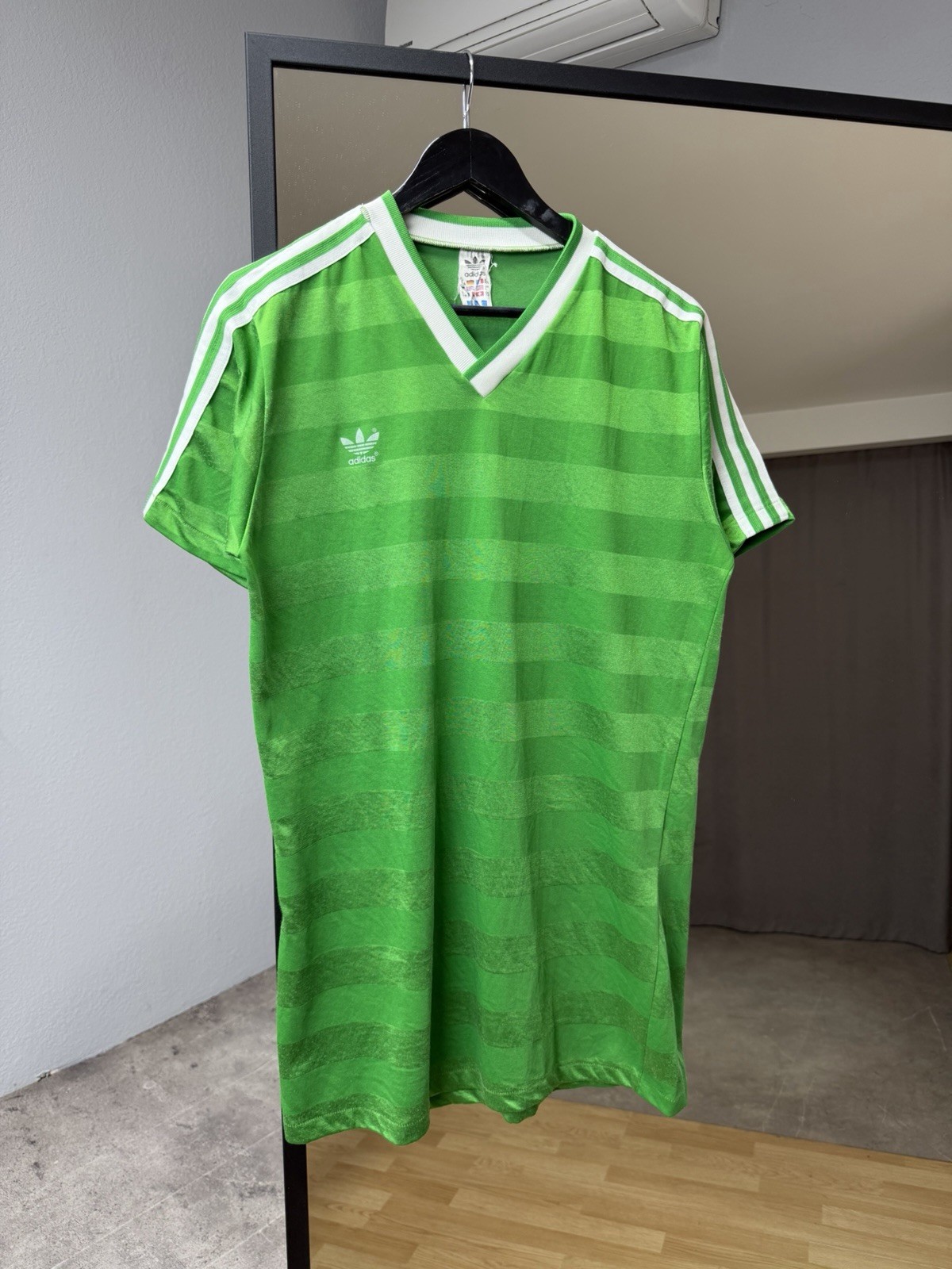 ADIDAS 1984 WEST GERMANY STYLE VINTAGE RETRO FOOTBALL SHIRT JERSEY SIZE L