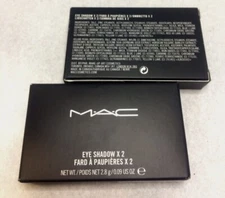 MAC Marche Aux Puces eye shadow duo  