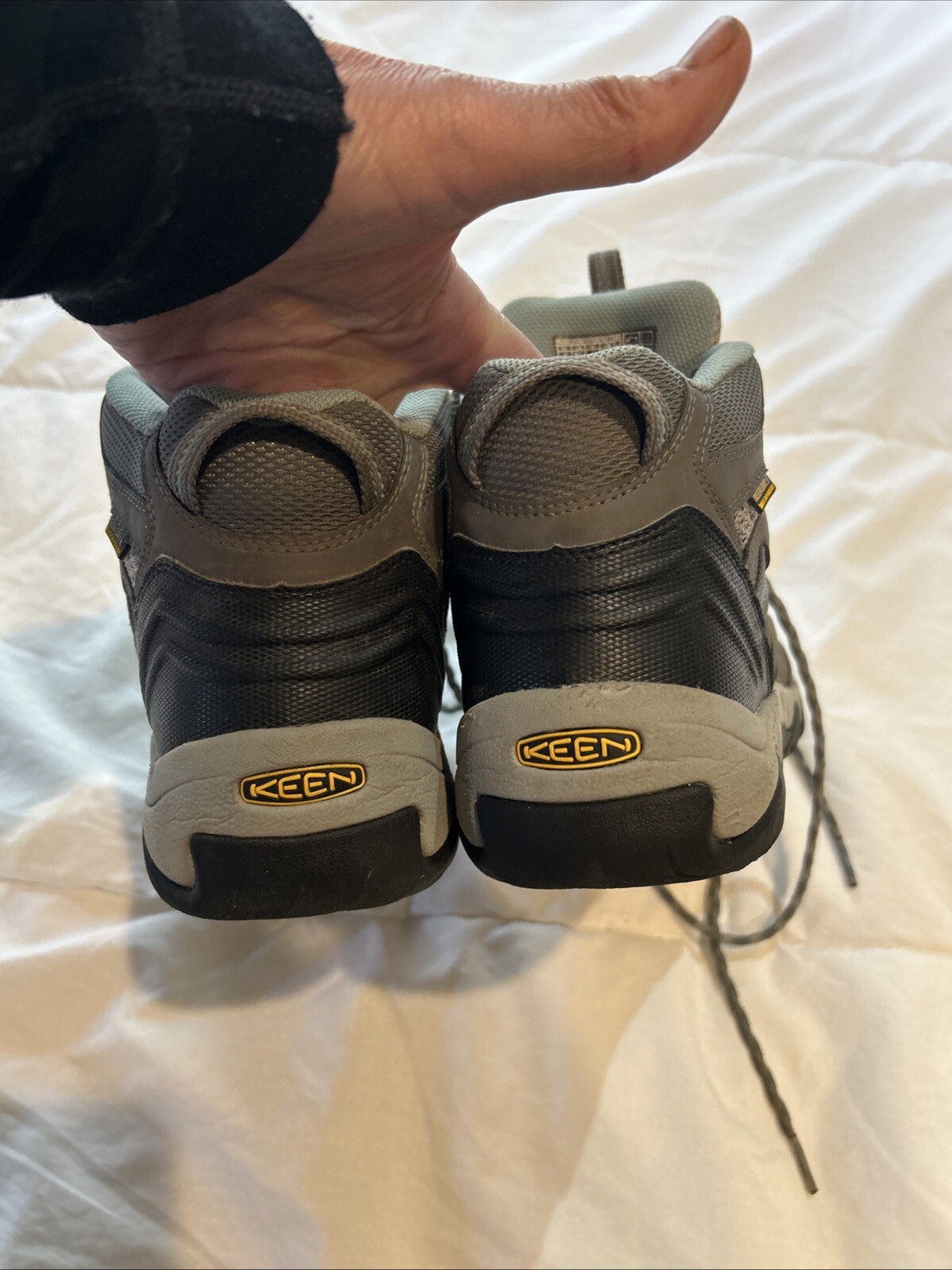 Stivali da trekking KEEN Dry impermeabili grigi donna 9 5 tutti i terreni stringati alti