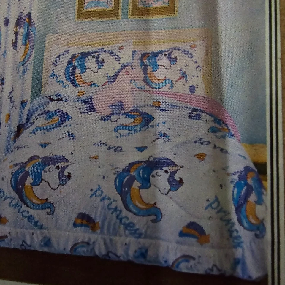 Conjunto completo de edredom para meninas -4 peças +cama de brinquedo em uma bolsa cama unicórnio colorida 3D - Imagem 3 de 4