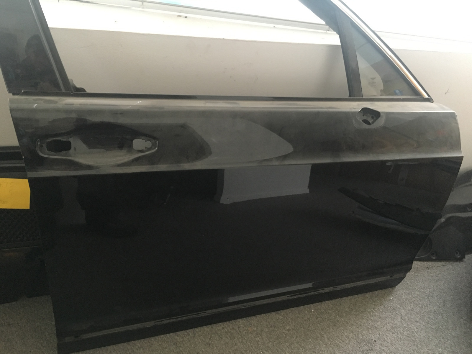 06 07 08 Bentley Continental Flying Spur RIGHT FRONT DOOR SHELL ASSEMBLY GLASS 