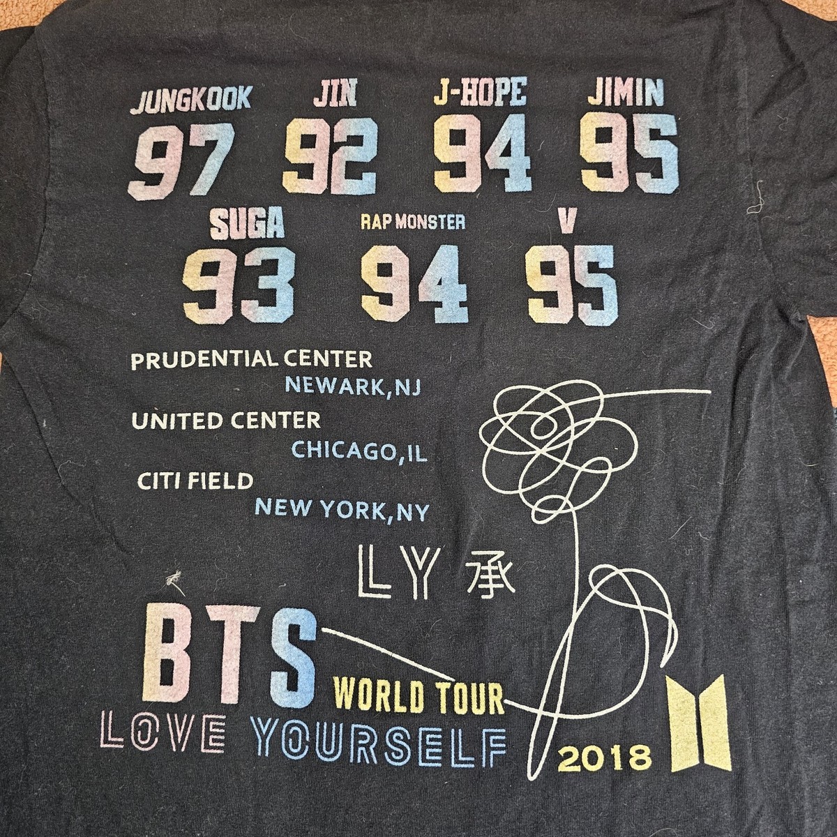 BTS LOVE YOURSELF Tシャツ WORLD TOUR 黒 Love Yourself World Tour BTS Shirt - Etsy