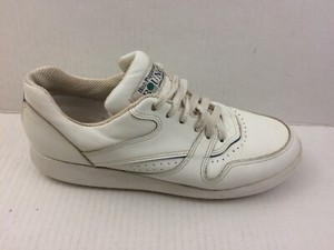 hush puppy bounce sneakers