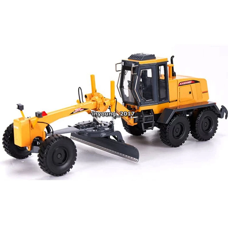 1/35 Grader Truck Toy Diecast Construction Equipment Model Toy Vehicle for Boys - Image 2 of 4