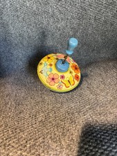 VINTAGE 1960  s OHIO ART TIN LITHO SPINNING TOY TOP BUTTERFLIES BLUEBIRD FLOWERS