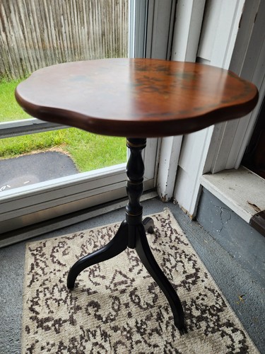 Vintage L. Hitchcock Stenciled Tripod Candle Stand Pedestal Side Table Floral