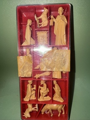 Vintage 1960s West German Miniature Nativity Scene 15 Pieces with Case,tiny