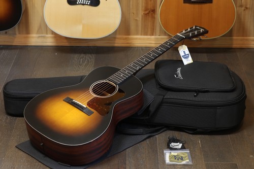 Unplayed! 2023 Eastman E1 00SS-SB Acoustic Guitar Sunburst + OGB