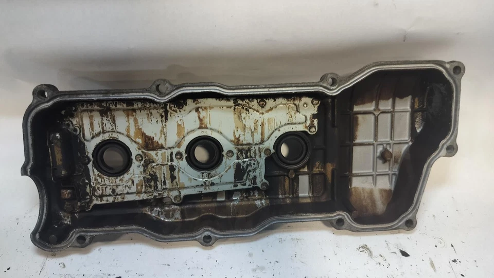 Used Engine Valve Cover fits: 2007 Toyota Highlander  Grade A - Image 2 of 4