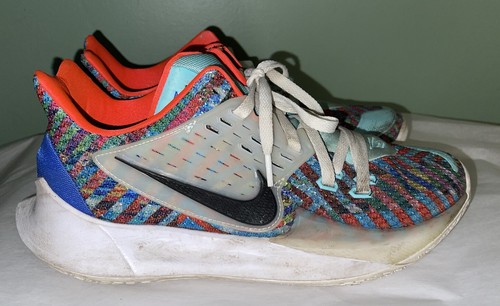 kyrie low multicolor