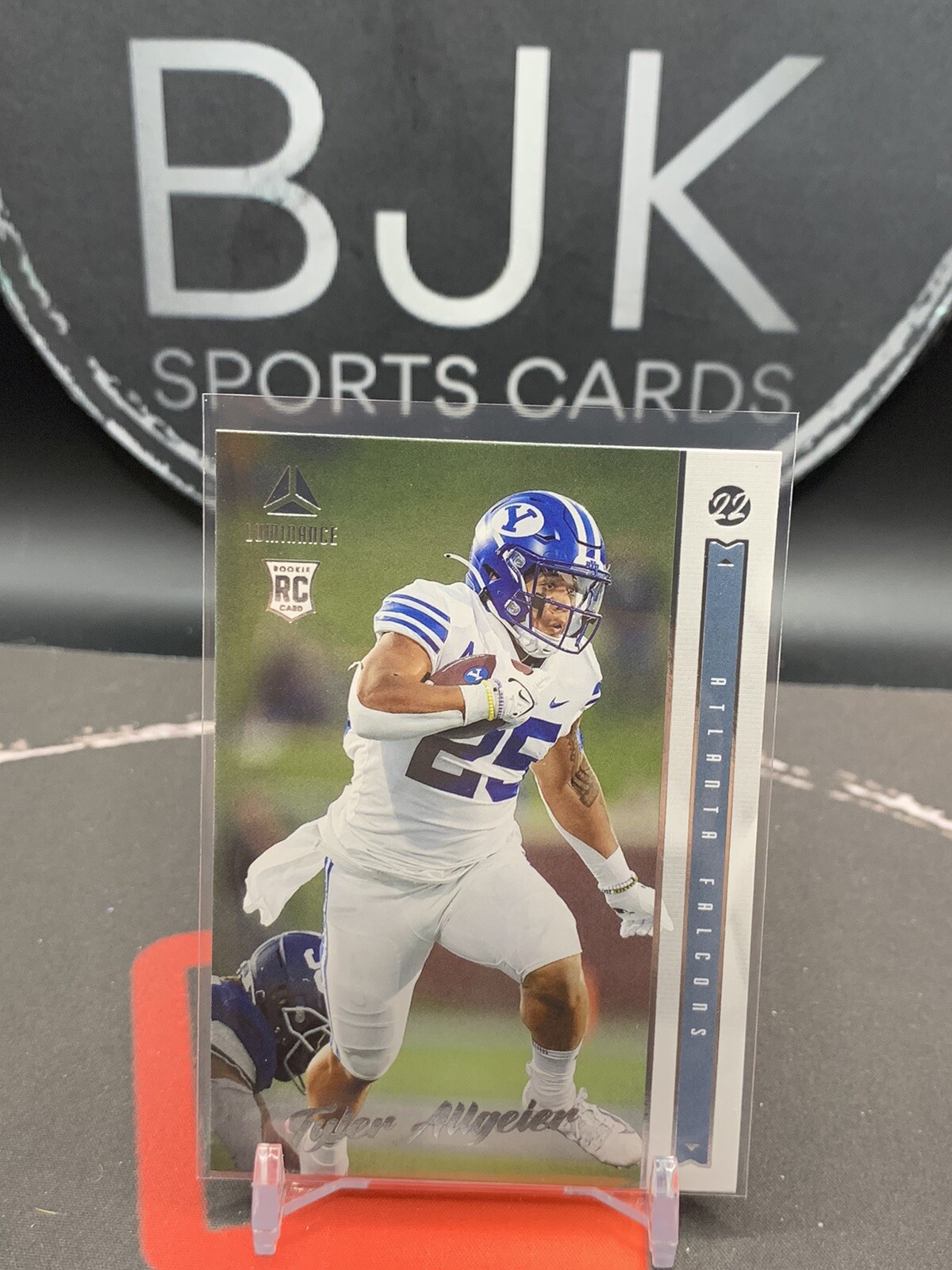 2022 Luminance Tyler Allgeier RC Atlanta Falcons #110 Rookie