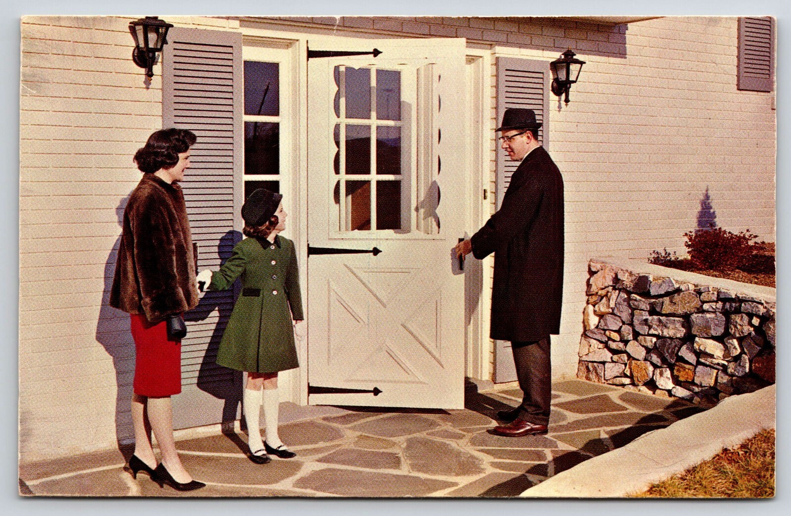 S Dartmouth MA Armaclad Colonial Door Advertisement Shawmut Hess Mfg Quincy PA