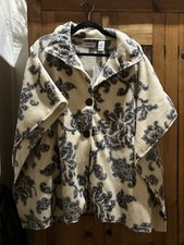Le Moda Poncho