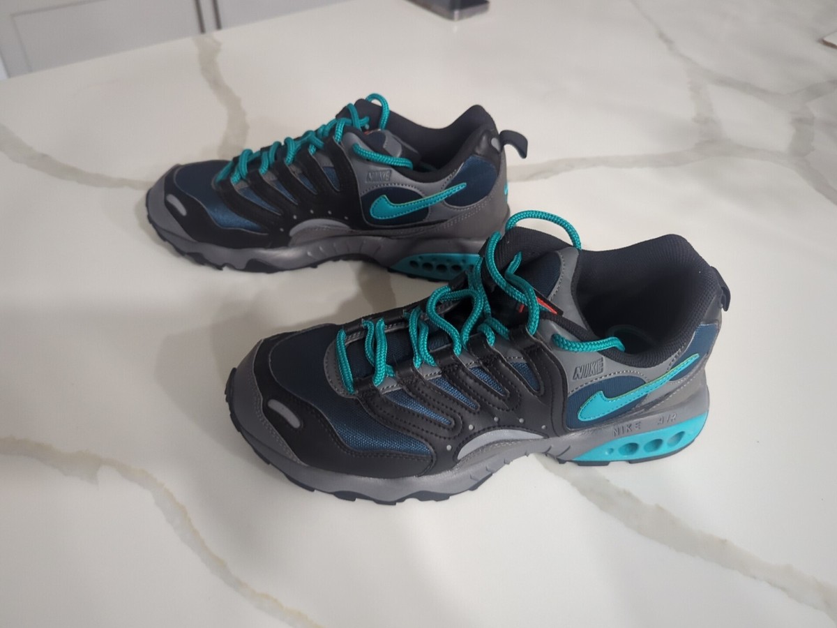 Nike Air Terra Humara AO545-004 SIZE MENS U.S. 9 USED Clean 
