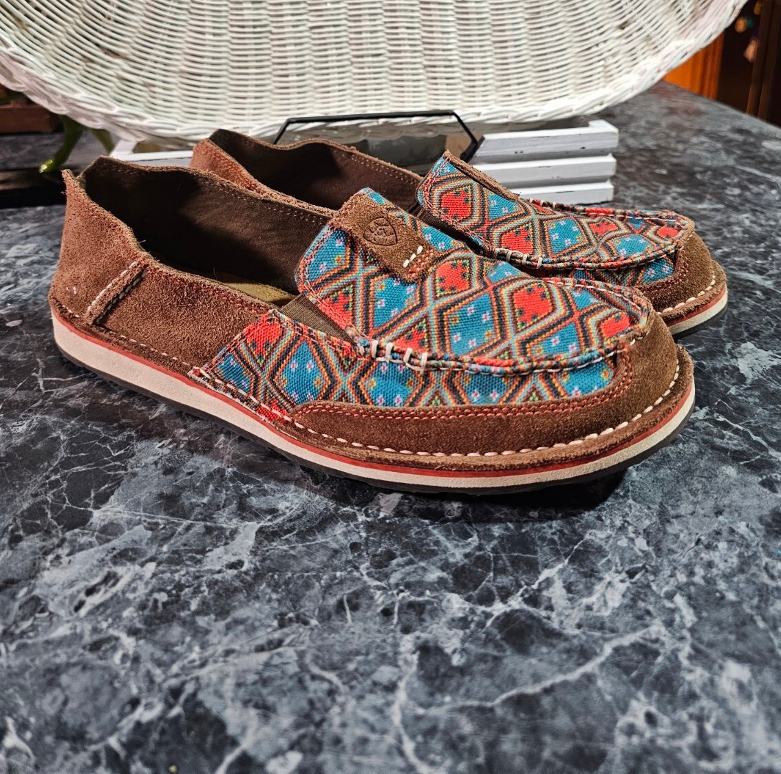 ARIAT Women's Cruiser Aztec Boat Shoe Brown Suede Sneakers Shoes Size 11  Boho