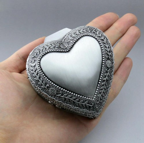 Vintage Metal Heart Music Box Emboss Birthday Xmas Present Gift 50 Tunes Option - Picture 5 of 7