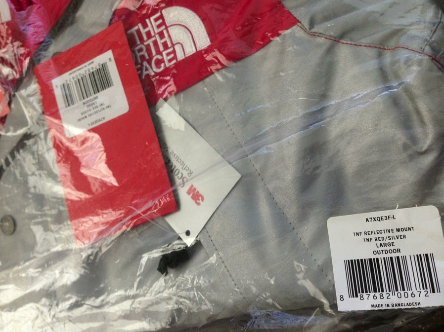 SUPREME X THE NORTH FACE 3M MOUNTAIN PARKA REFLECTIVE SILVER SUPREME X THE NORTH FACE 3M MOUNTAIN PARKA REFLECTIVE SILVER