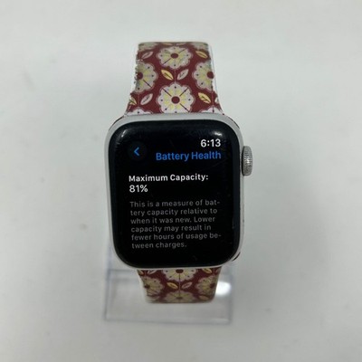 Unlocked Apple Watch SE 1st Gen 40MM Space Gray Aluminum Sport