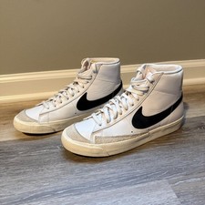 Size 9.5 - Nike Blazer Mid 77 Vintage White B...