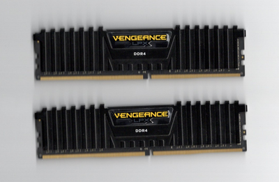 Corsair Vengeance LPX 16GB (2x8GB) DDR4 3000MHz CMK16GX4M2D3000C16