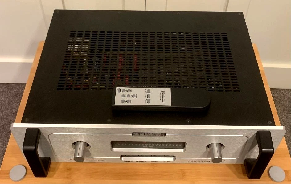 Preamplificatore AUDIO RESEARCH LS 17 usato - Immagine 2 di 3